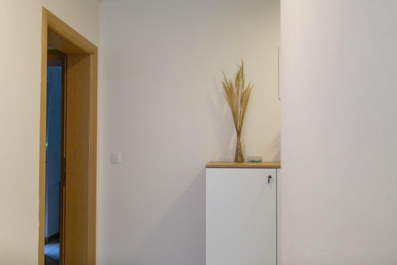 Apartmani Mia Prozor Dış mekan fotoğraf